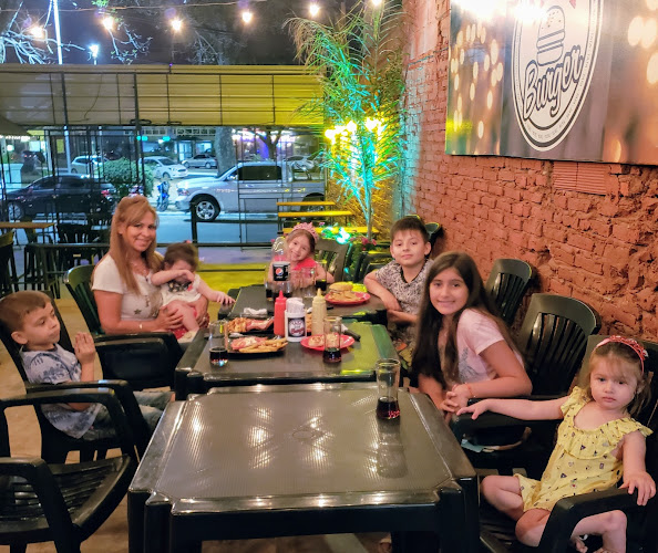 Opinii despre Tataburguer în Corrientes - Gastronomía y hostelería