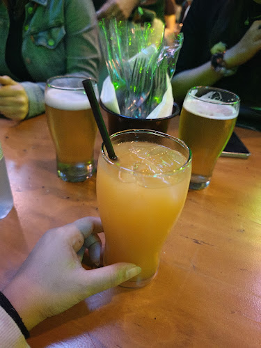 Comentarii opinii despre ANTIGUA FABRICA BAR