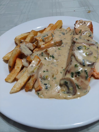 Av. Libertad 5289, W3400 Corrientes