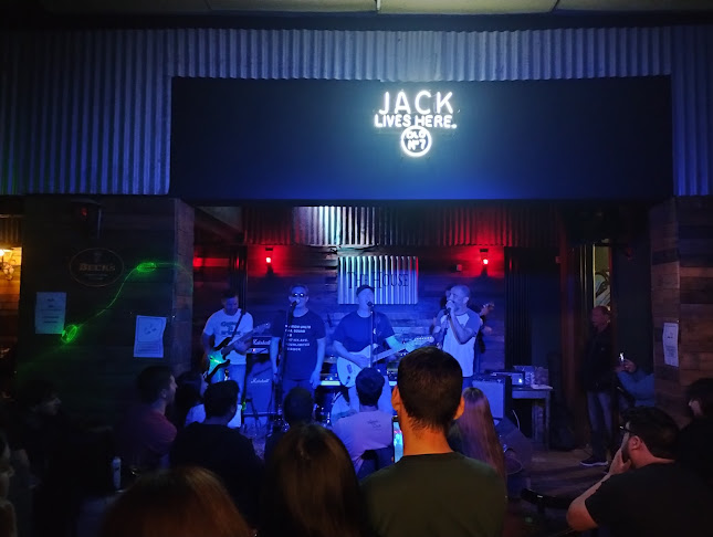 Comentarii opinii despre The House Bar