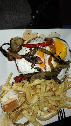 Opinii despre Restaurante El Cardón Bodegón în Bahía Blanca - Gastronomía y hostelería