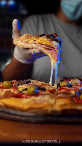 Pizzería Me Gusta: a la piedra - Gastronomía y hostelería