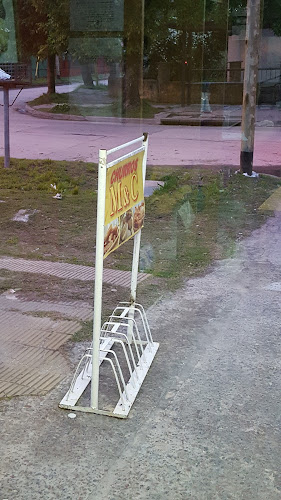 Mi Regalo Azul - Kiosco y Rotisería - Gastronomía y hostelería