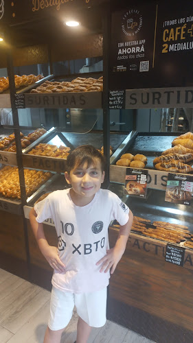 Opinii despre Fabrica de Pan în Benavidez - Gastronomía y hostelería