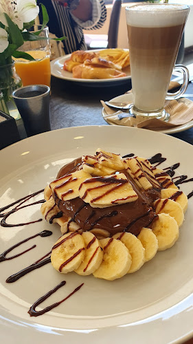 Plaza Shopping, Sarmiento 2153 Local 195, B8000 Bahía Blanca, Provincia de Buenos Aires