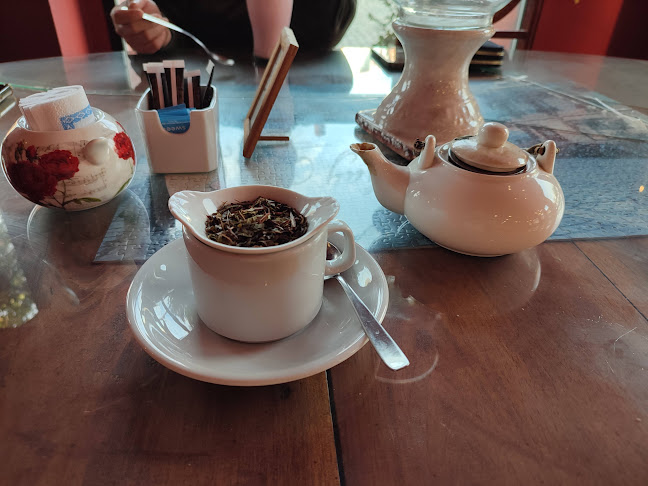 y, Av. Laurencena & Martín Miguel de Güemes, Paraná, Entre Ríos