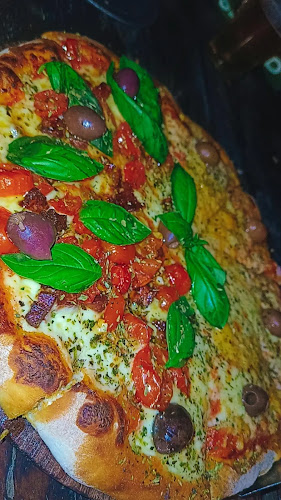 Opinii despre BARBAS NY ESCOBAR în Belén de Escobar - Gastronomía y hostelería