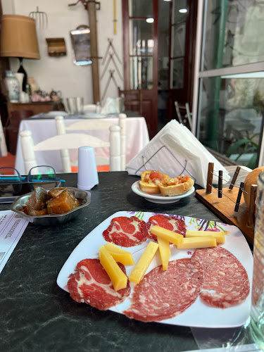 San Martín 875, B7300 Azul, Provincia de Buenos Aires