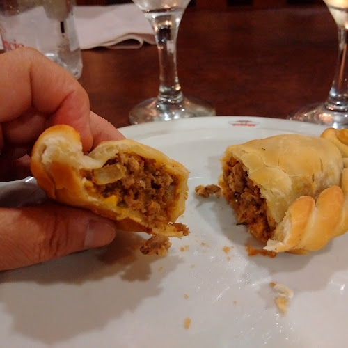 Opinii despre Atenas Parrilla Resto în La Plata - Gastronomía y hostelería