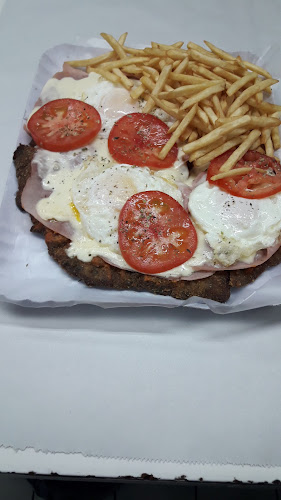 Opinii despre Parrilla y Rotiseria Las Leñas în Comodoro Rivadavia - Gastronomía y hostelería