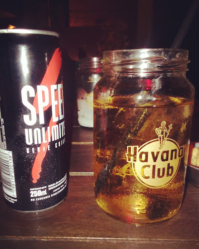 Opinii despre Etiopia Irish Bar în Necochea - Gastronomía y hostelería