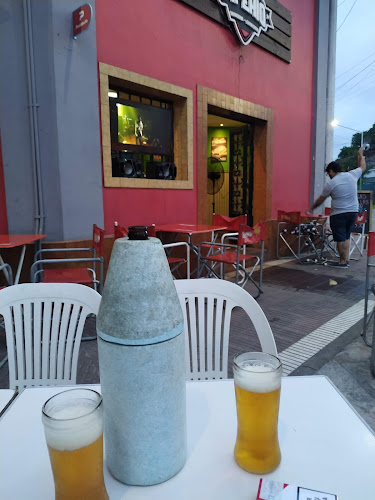 Comentarii opinii despre El Imperio Sandwichería Y Cervecería