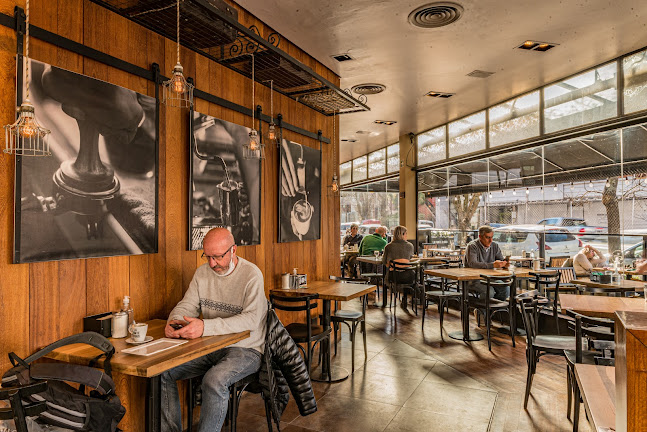 La Fonte D'Oro | Sucursal Alem (Mar del Plata) - Gastronomía y hostelería