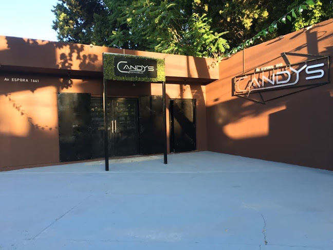 Opinii despre Candys Adrogue Bar - Pool în Adrogué - Gastronomía y hostelería