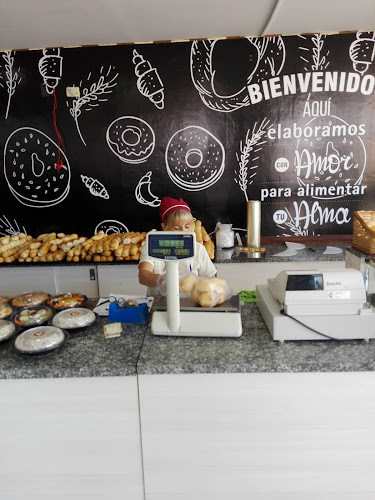 Panadería Y Confitería El Castillo