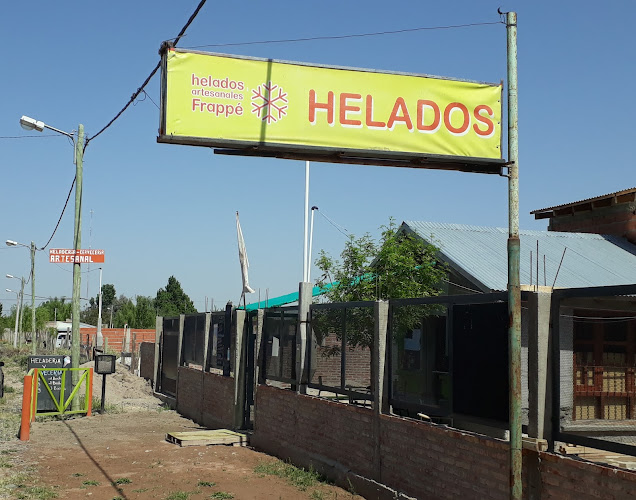 HELADERIA Y CERVECERIA ARTESANAL FRAPPE 2