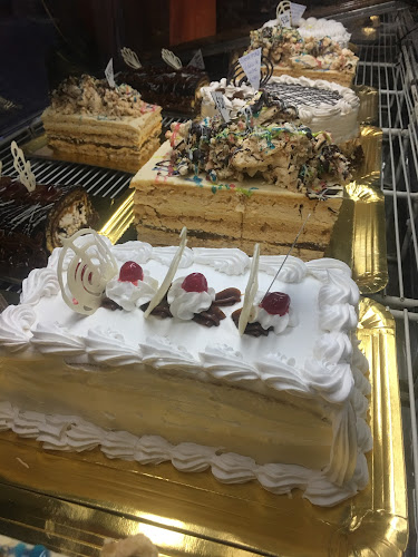 Opinii despre La Nueva Favorita Panadería în La Plata - Gastronomía y hostelería