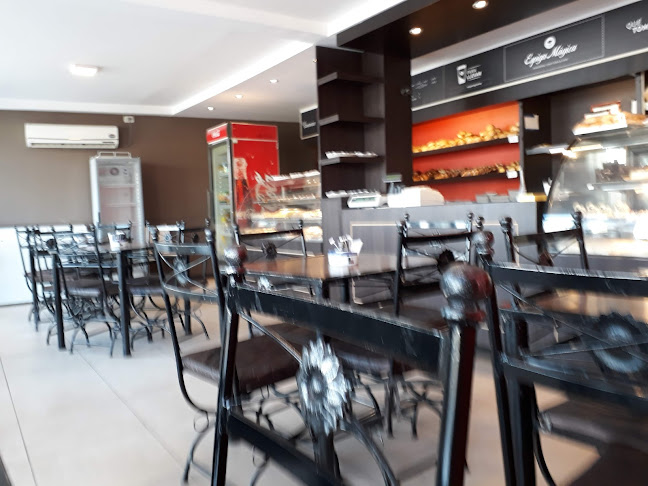 Carril Urquiza 327, M5521 Mendoza