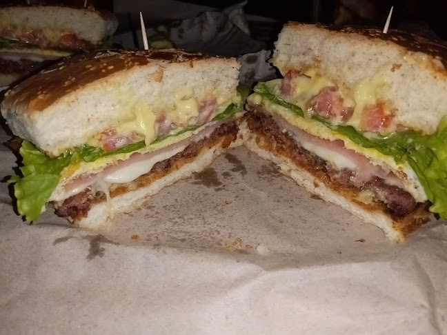 Opinii despre El Profe Hamburguesas în Barranqueras - Gastronomía y hostelería