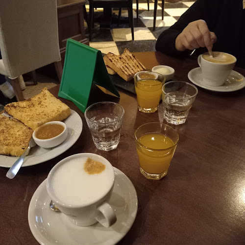 Opinii despre Mecenas. La casa de la familia Espiria în Rosario - Gastronomía y hostelería