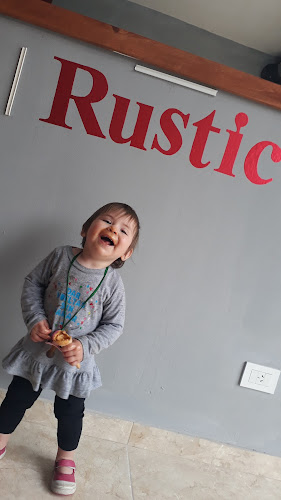 Opinii despre Rustic Heladería în Ingeniero Budge - Gastronomía y hostelería