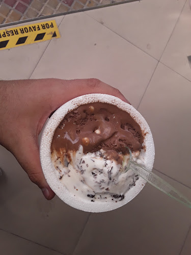 Calle 143, C. 50 Bis esquina, La Plata, Provincia de Buenos Aires