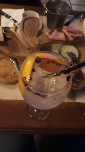 Opinii despre Harlem Resto Bar în San Juan - Gastronomía y hostelería