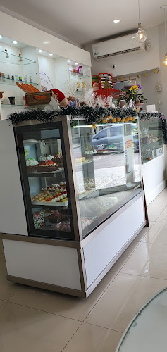 La Pasteleria - Yael Hecker - Gastronomía y hostelería