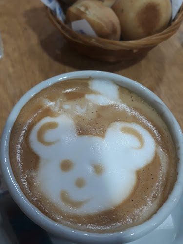 Opinii despre Starbucks în Córdoba - Gastronomía y hostelería