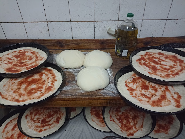 Comentarii opinii despre Pizzería El Yaveño. Horno a Leña