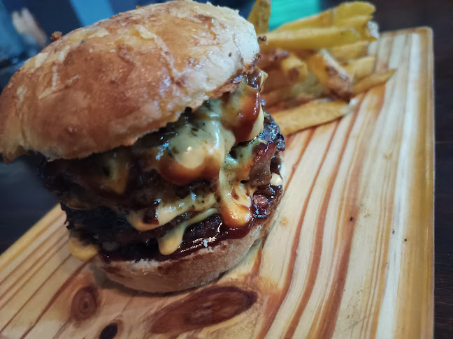 Burger and Grill - Belén de Escobar