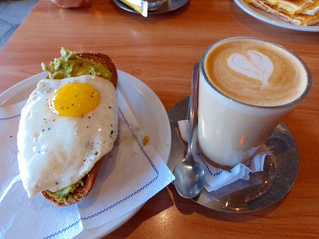 1885 Café & Bakery - Gastronomía y hostelería