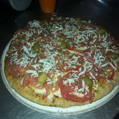 Pizzas Empanadas Zeus Pizzeria Hamburguesas - Neuquén