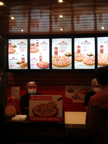 Gasolinera Aba Singer, Av. Simón Bolívar, Pueblo Libre 15084, Perú