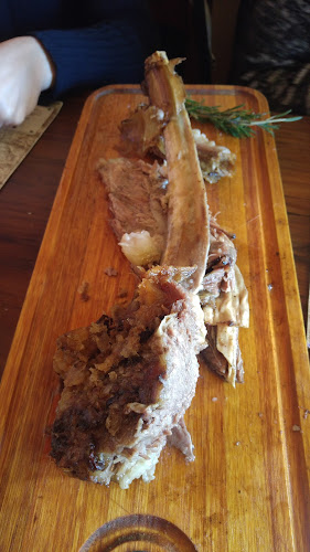 Centro Comercial, Av. de los Lagos 7010, B1648 Tigre, Provincia de Buenos Aires