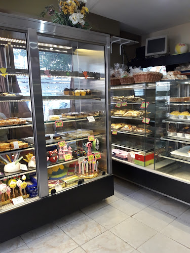 Antonio Malaver 1597, B1636GYW Florida, Provincia de Buenos Aires