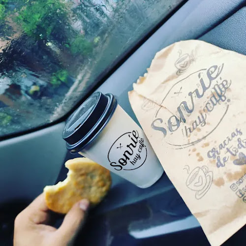 Comentarii opinii despre Sonríe, hay café