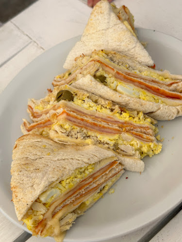 Comentarii opinii despre Flora Sunset Bar.