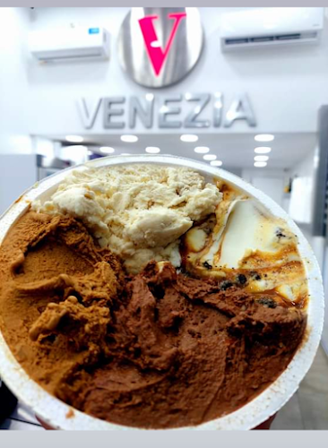Heladeria Venezia Moreno
