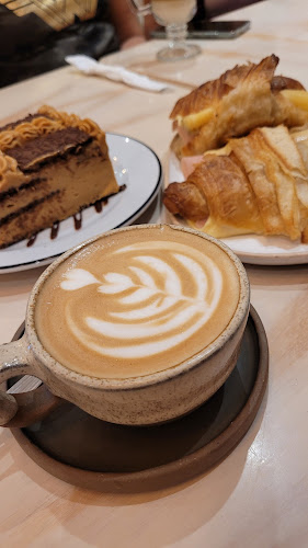 Opinii despre Pastelería De Gladys în Santa Fe de la Vera Cruz - Gastronomía y hostelería