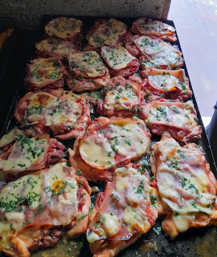 Comentarii opinii despre Rotiseria Castelli