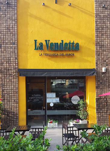 Av. Pellegrini 1230, S2000BTZ Rosario, Santa Fe