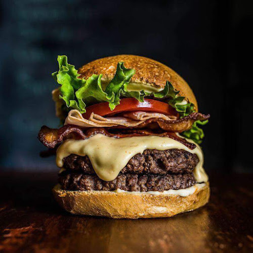 Opinii despre Turin Burger & Beer în Belén de Escobar - Gastronomía y hostelería