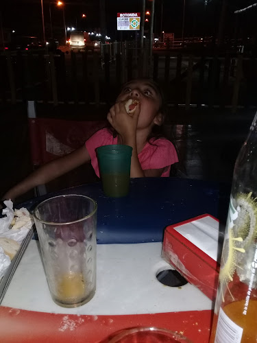 Panchos Y Pizzeria El Aguila - Gastronomía y hostelería