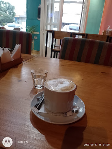 Opinii despre DONNÉ cafetería în Punta Alta - Gastronomía y hostelería