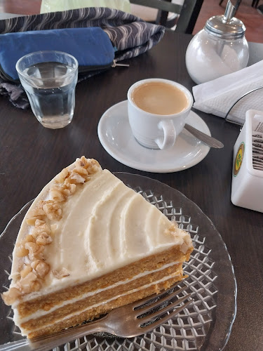 miradas al rio cafe en tigre - Gastronomía y hostelería