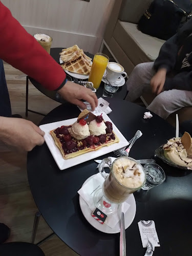 Opinii despre Heladería Shopping Piré în Neuquén - Gastronomía y hostelería