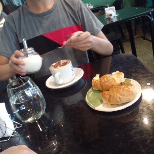 Opinii despre Mateo's Bar în Santiago del Estero - Gastronomía y hostelería