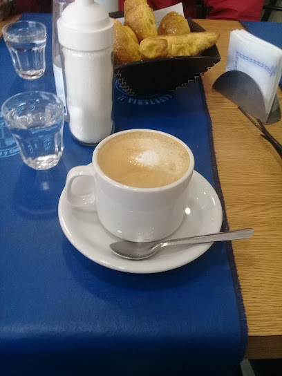 Panadería Confitería Y Bar La Rosarina