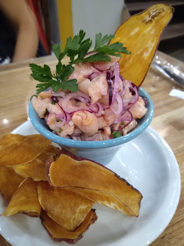 Av. Ovidio Lagos 698, S2000 Rosario, Santa Fe